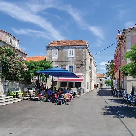 Holiday home Amazing In With House A Panoramic View Orebic